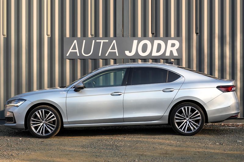 Škoda Superb 2.0 TSI, L&K, ČR, 4x4, Záruka - fotka 2 z 43