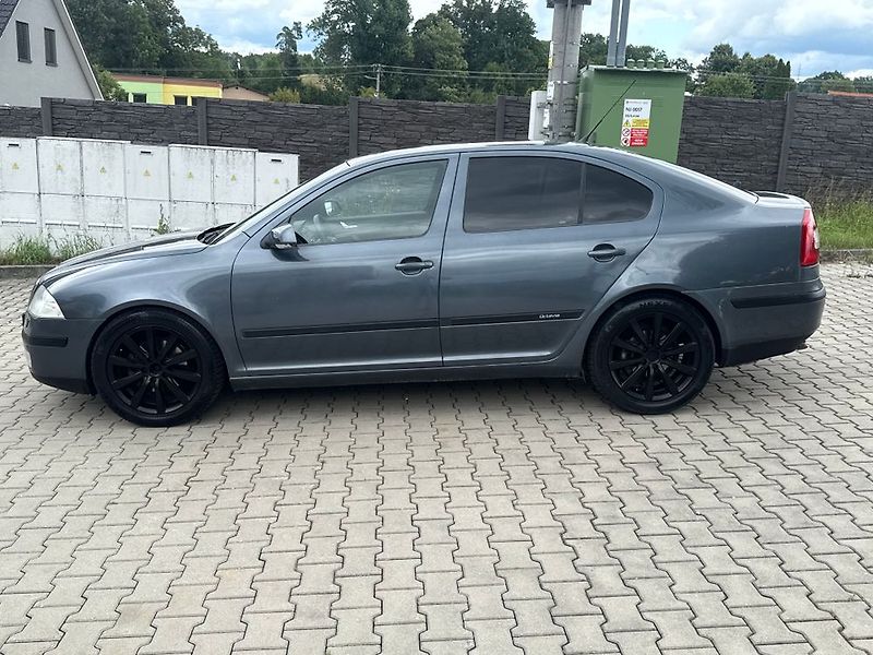 Škoda Octavia (2006) - fotka 41 z 42