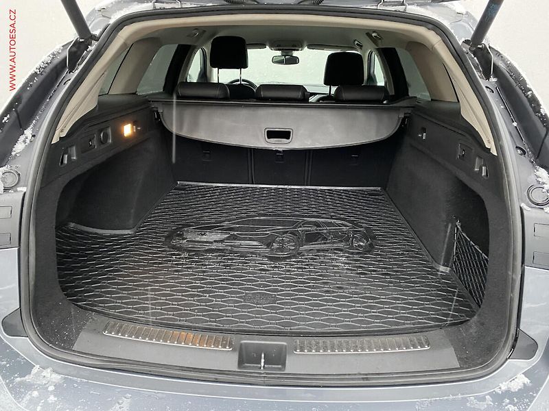 Opel Insignia (2017) 2.0 CDTi, ČR, AC, tempo - fotka 7 z 19