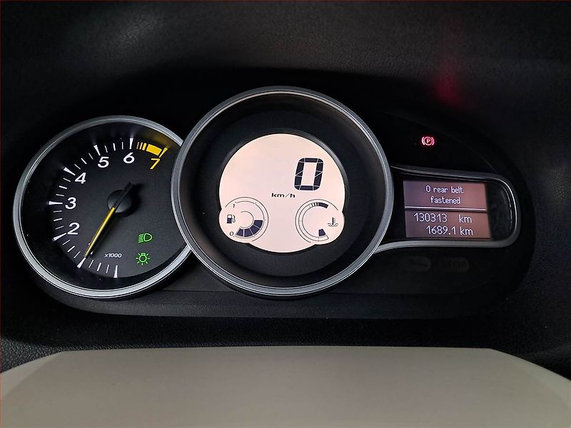 Renault Mégane (2012) 1.6 16V - fotka 11 z 16