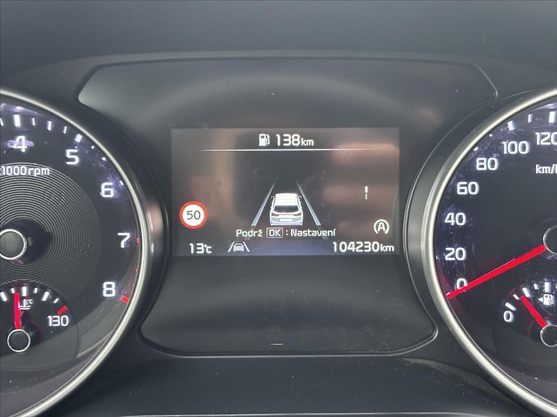 Kia Ceed 1,5 TGDi TOP ZÁRUKA CARPLAY - fotka 39 z 42
