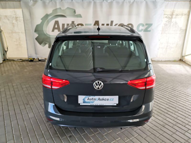 Volkswagen Touran (2017) 1,2 TSI NAVI 132Tkm ZÁRUKA DPH - fotka 10 z 24