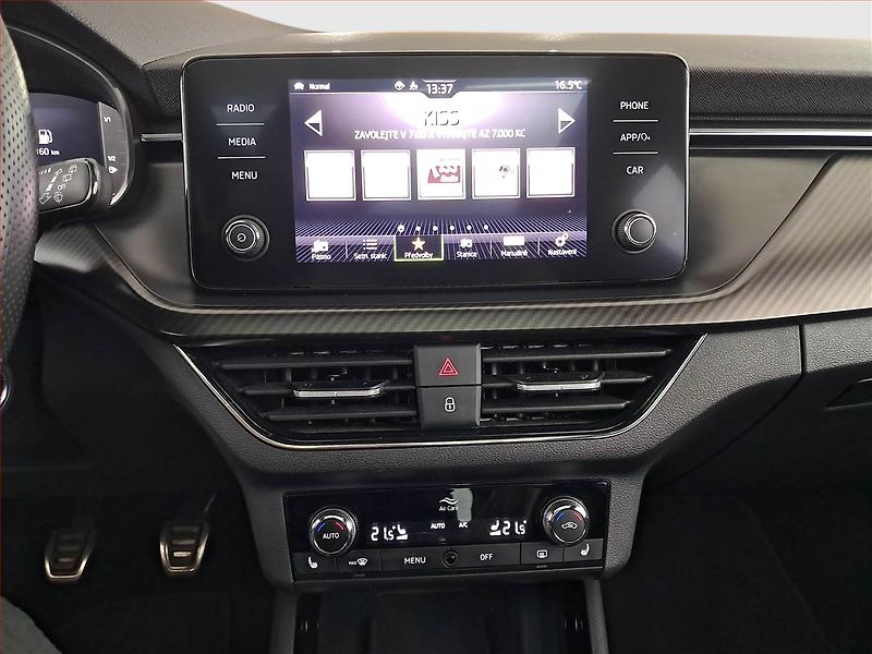 Škoda Kamiq (2023) Monte Carlo 1.5 TSI - fotka 12 z 21