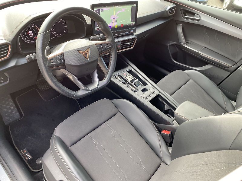 Cupra Formentor (2024) 1.5 TSI DSG - fotka 7 z 44
