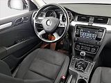 Škoda Superb (2014) Elegance 1.6 TDI, Xenony - náhled 7