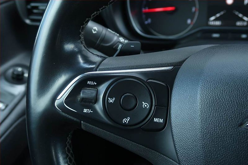 Opel Combo (2021) Edition 1.2 Turbo, 5Míst - fotka 18 z 24
