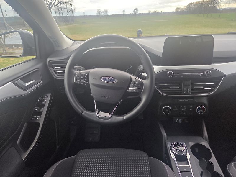 Ford Focus 1.5 EcoBlue 88kW, A/T,LED,DPH - fotka 17 z 26