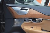 Volvo XC90 (2016) D5 // REZERVOVÁNO // - náhled 14