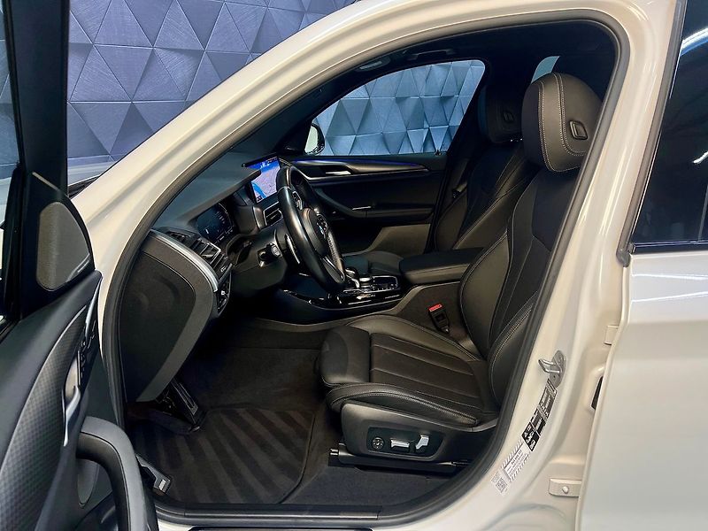 BMW X3 2.0d xDrive M-PAKET, HARMAN&KA - fotka 10 z 29