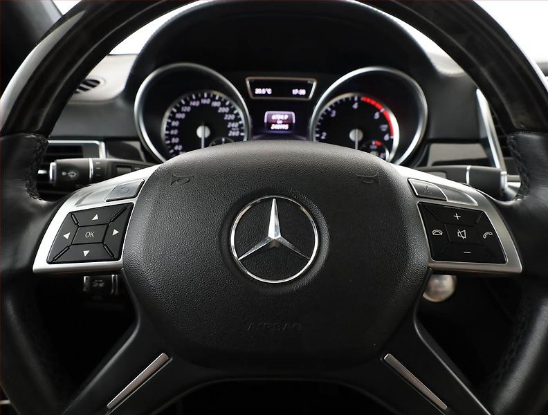 Mercedes-Benz Třídy M (2013) ML 350 BlueTEC, Automat - fotka 8 z 20