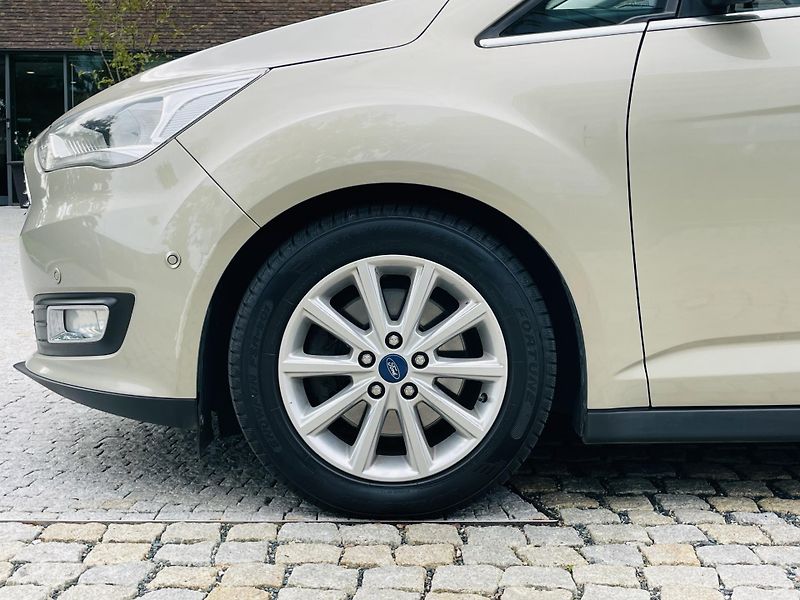 Ford C-MAX 2.0TDCi MANUÁL VÝHŘEV TAŽNÉ  - fotka 45 z 45