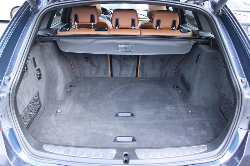 BMW Řada 3 320d xDrive NAVI KŮŽE PANORAMA - fotka 12 z 27