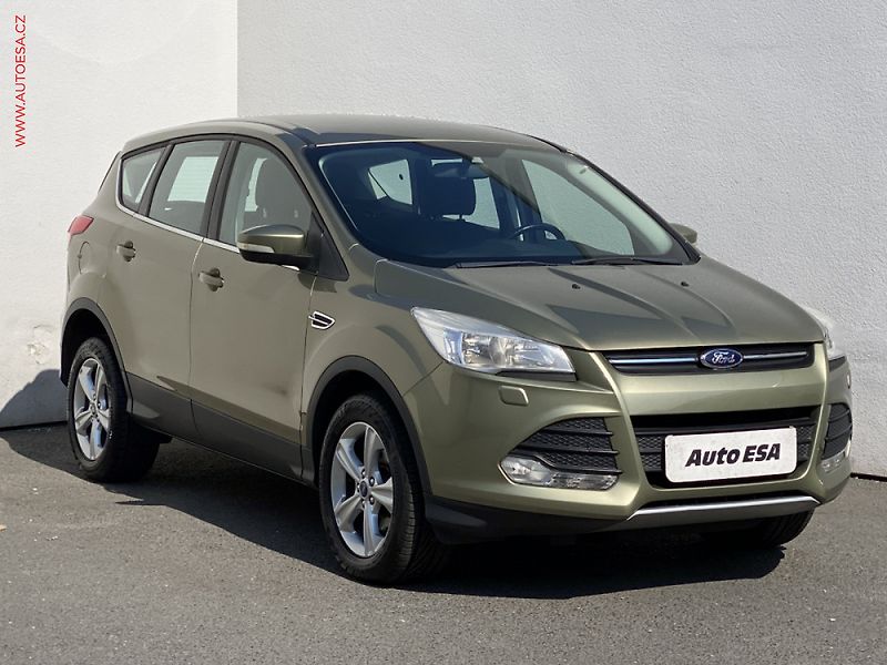 Ford Kuga (2016) 1.5 EB, Titanium, +ALU - fotka 1 z 3