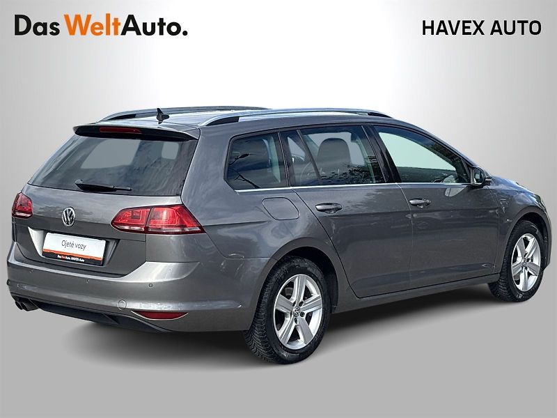 Volkswagen Golf Variant (2015) 1.4 TSI DSG Highline - fotka 2 z 33