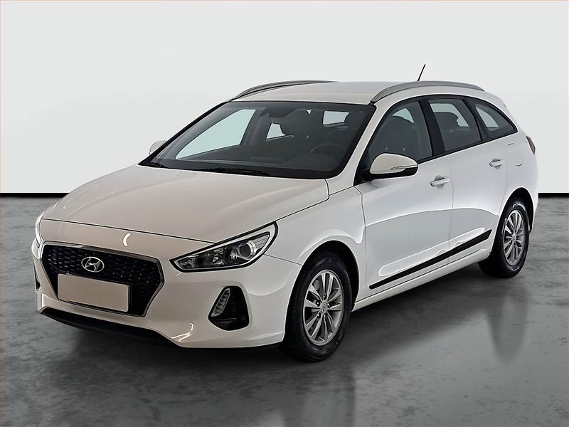 Hyundai i30 (2017) 1.6 CRDi, Tempomat - fotka 2 z 16