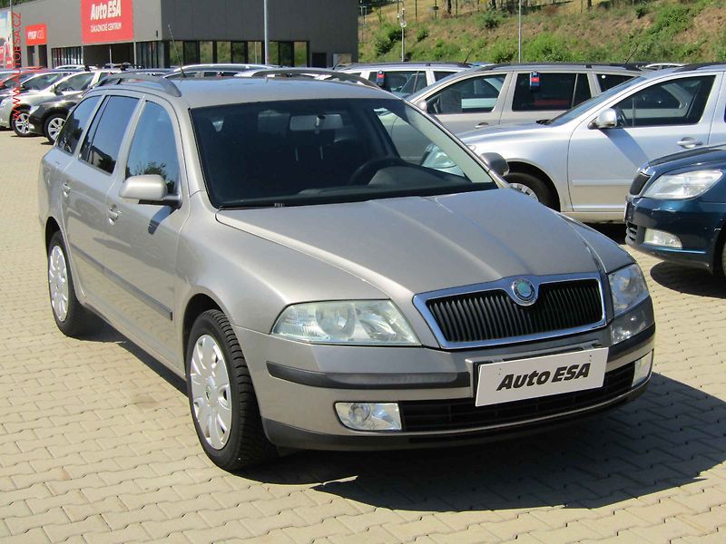 Škoda Octavia (2007) 2.0 FSi, AC - fotografie inzerátu