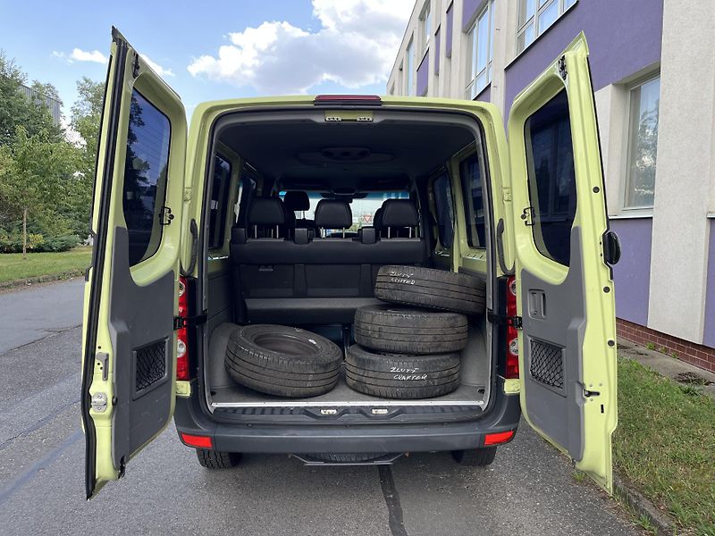 Volkswagen Ostatní Crafter 2,0 TDI / 8-místný/  - fotka 12 z 25