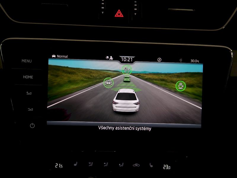 Škoda Superb (2022) iV STYLE 1.4TSI 160KW DSG TAŽN - fotka 28 z 44