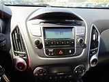 Hyundai ix35 (2012) 2.0CRDi 4x4, ČR, Výhř.sed. - náhled 16