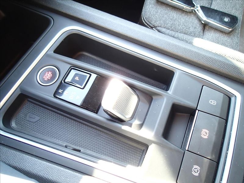 Seat Leon 1,5 eTSI,Execelent,DSG,Tažné - fotka 39 z 80