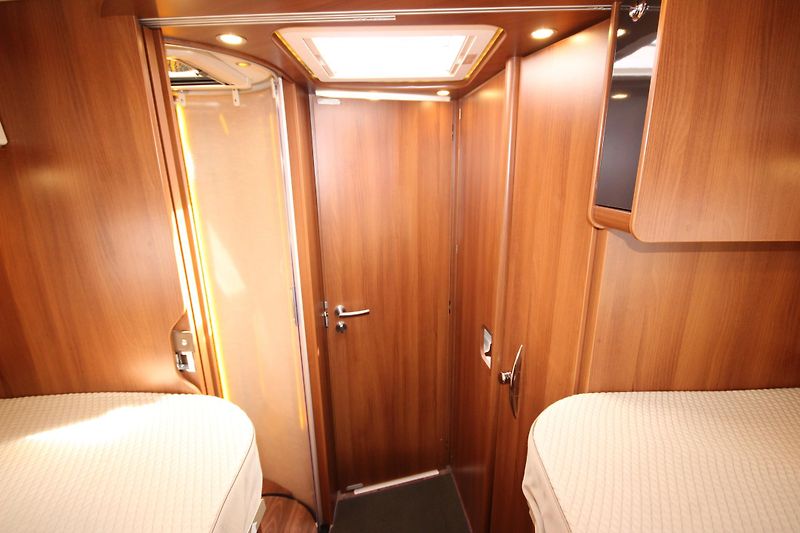 Carthago (2019) CHIC e-line I 50 LE - fotka 35 z 38
