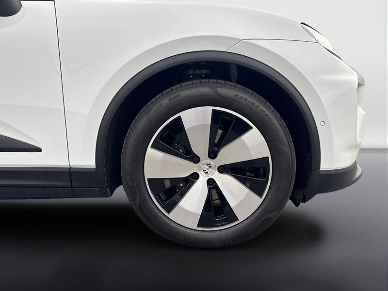 Porsche Macan 4 - fotka 13 z 30