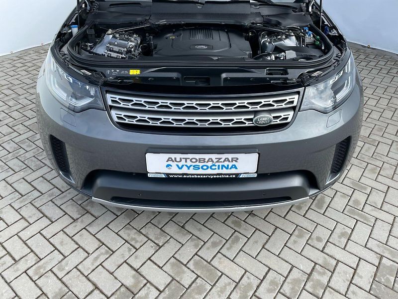 Land Rover Discovery (2017) 3.0Td6 190kW HSE LUXURY - fotka 13 z 44