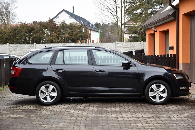 Škoda Octavia 1.4 TSi G-TEC,NAVI,KŮŽE,PDC,TZ - fotka 2 z 37