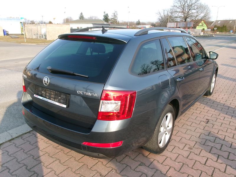 Škoda Octavia (2014) 1,2TSI NAVI DSG AC BT VÝHŘEV - fotka 4 z 34