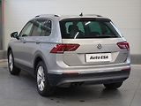 Volkswagen Tiguan (2018) 2.0TDI 4x4, ČR, DSG, navi - náhled 6