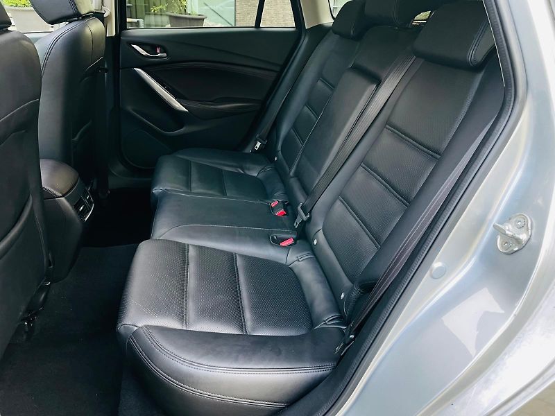 Mazda 6 2.5i AUT KAMERA SERVISKA TAŽNÉ - fotka 37 z 61