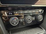 Volkswagen Passat 2,0 TDI, LED, DSG, MirrorLink - náhled 21