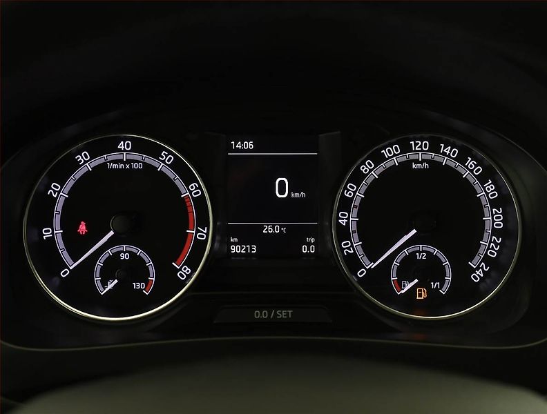 Škoda Rapid (2017) Spaceback 1.0 TSI, Serv.kniha - fotka 9 z 18