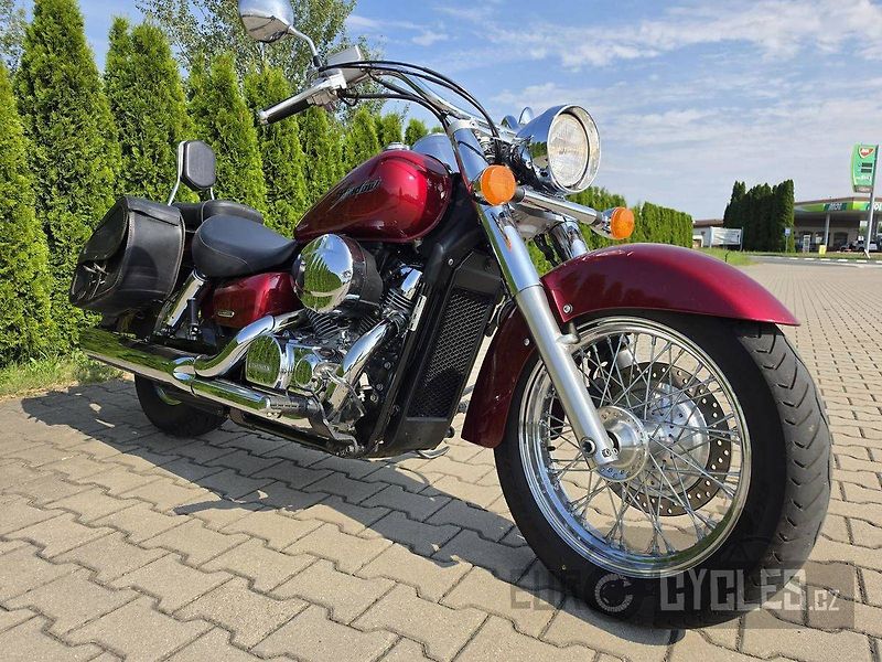 Honda VT 750 C2 Shadow (2005) - fotka 2 z 14