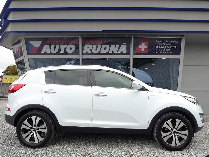 Kia Sportage 2,0 CRDi HP 4x4 135kW Automat - fotka 8 z 45