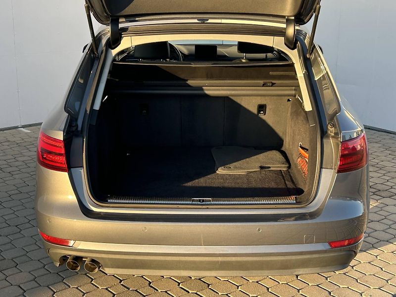Audi A4 Quattro 2,0TDI - fotka 5 z 24