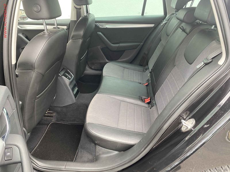 Škoda Octavia (2017) 2.0 TDi, Style, navi - fotka 10 z 17