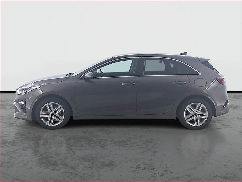 Kia Ceed (2020) Exclusive 1.4 T-GDI - fotka 3 z 20