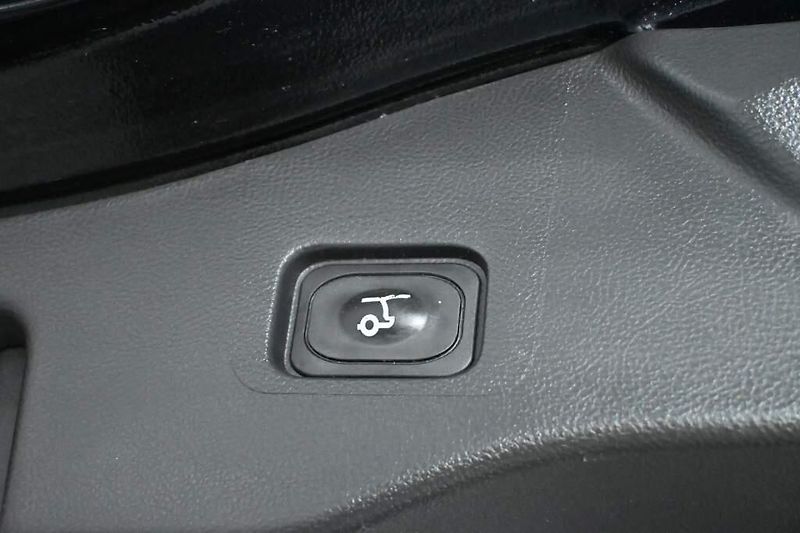Ford Mondeo (2022) 2.0 VIGNALE 140 KW LED Tažné 8 - fotka 25 z 43