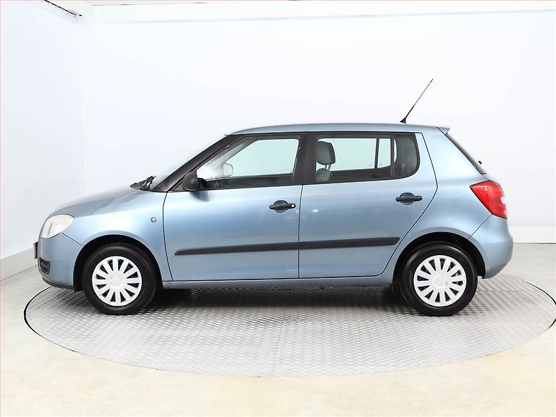 Škoda Fabia (2008) 1.2, po STK, servisované - fotka 3 z 11