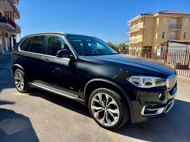 BMW X5 2,0 25D X-Drive Sportpaket 170 - fotka 6 z 28