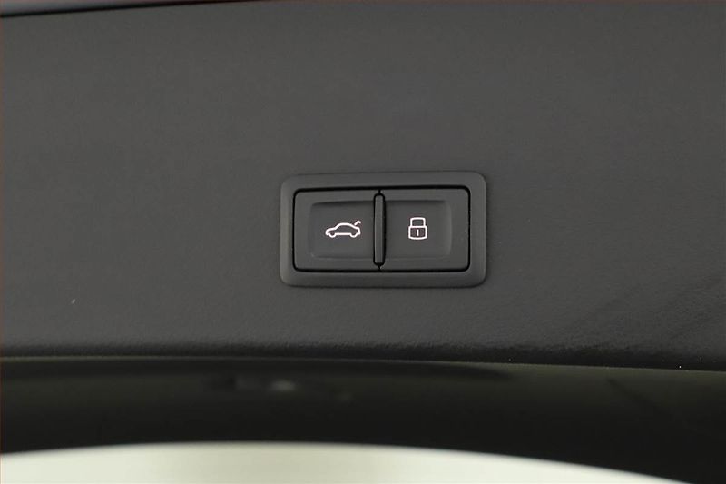 Audi A6 (2019) S line 3.0 TDI - fotka 15 z 18