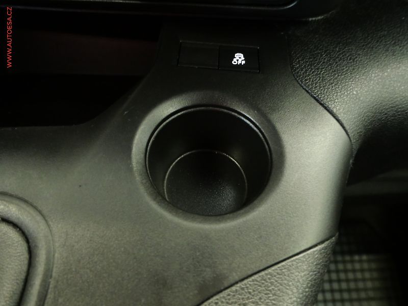 Citroën Berlingo (2020) 1.5HDi, 1.maj,ČR, AC, STK4/28 - fotka 16 z 17