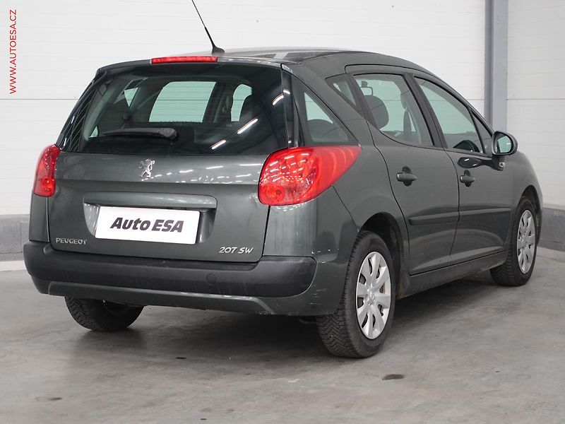 Peugeot 207 (2009) 1.6i, AC - fotka 4 z 21