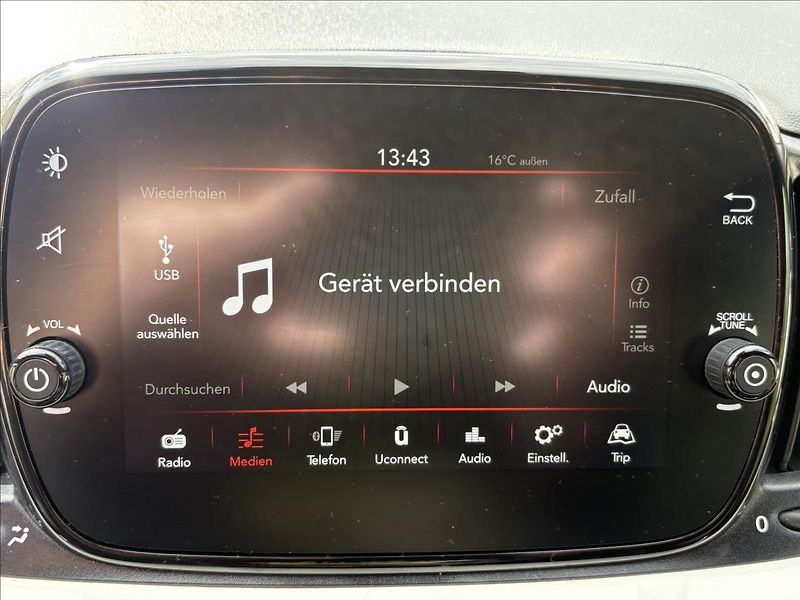 Fiat 500C 1,2 i 51kW Sport,Klima,Alu,PDC - fotka 14 z 32
