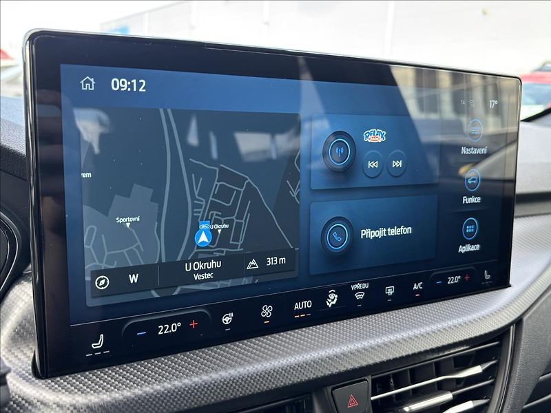 Ford Kuga 2,5 HEV 138kW ST-Line X AWD - fotka 26 z 38