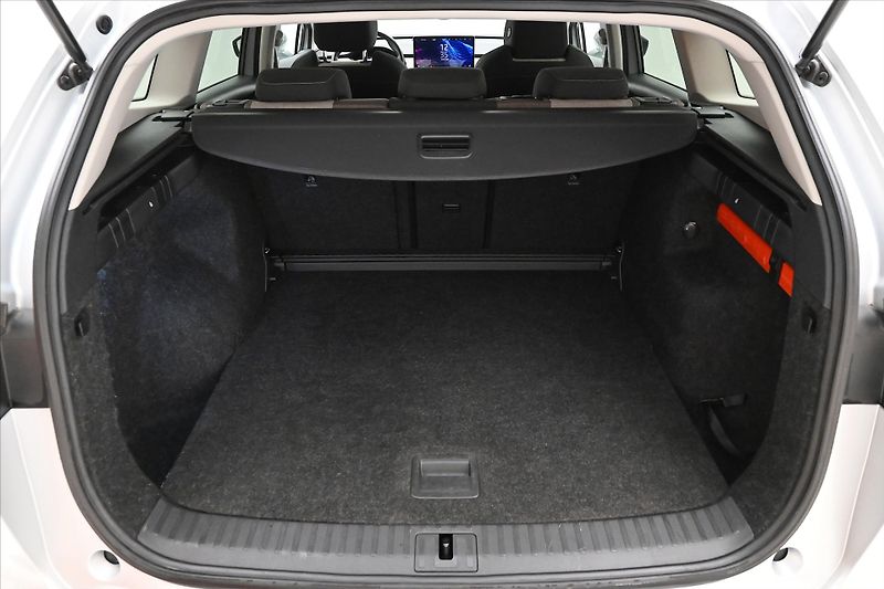 Škoda Enyaq iV60 132kW SOH 88% FIRST Editi - fotka 10 z 32