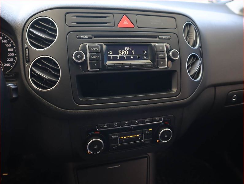 Volkswagen Golf Plus (2011) 1.6 TDI, Park. senzory - fotka 12 z 15