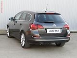 Opel Astra (2011) 1.6 T, Cosmo, bixen, +kola - náhled 6