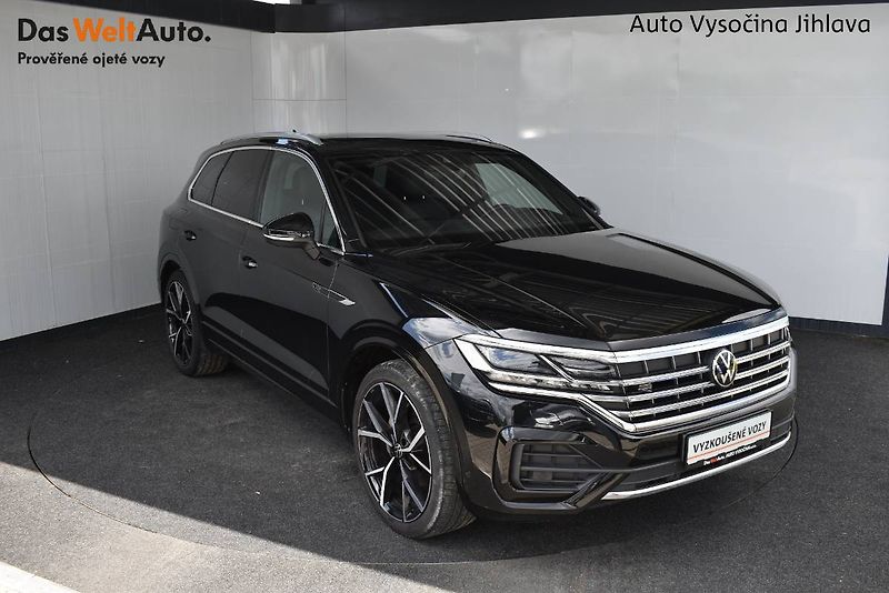 Volkswagen Touareg (2023) R-Line 3.0TDI 210kW,Tažné,Weba - fotka 6 z 31